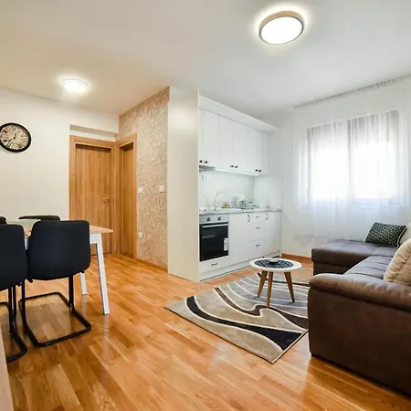 4rest & 4joy Ζλάτιμπορ